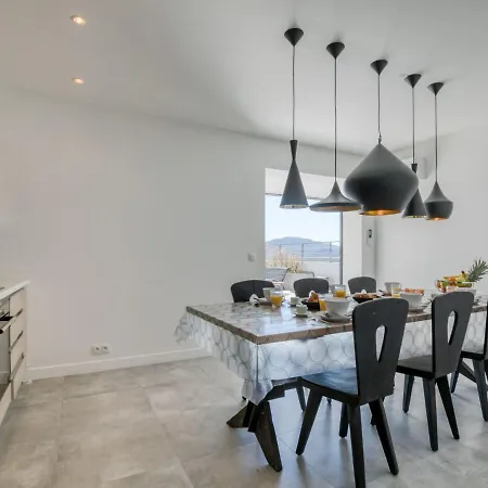 Apartamento Chateau-18 By Interhome