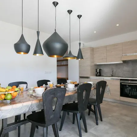 Apartamento Chateau-18 By Interhome Porto Vecchio