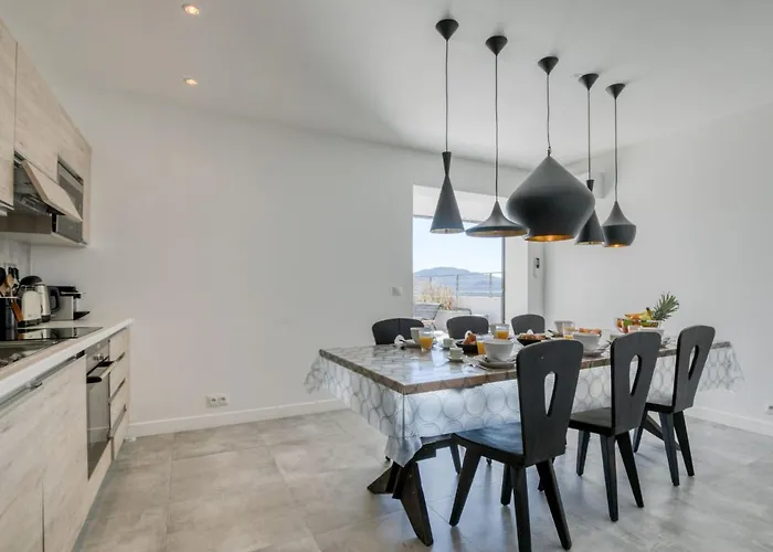 Apartment Chateau-18 By Interhome